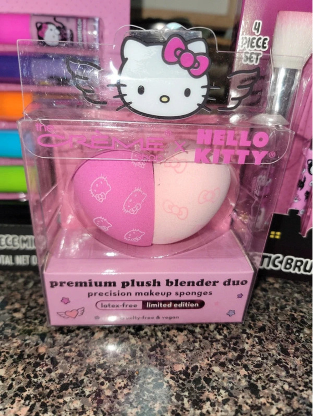 Hello Kitty Bundle - Picture 3 of 13